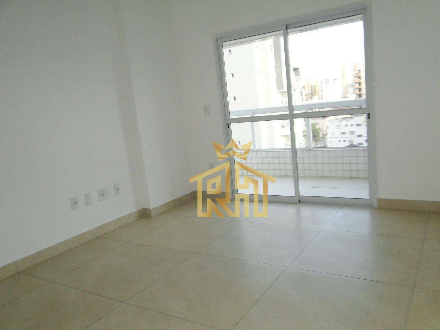 Apartamento à venda com 2 quartos, 71m² - Foto 2