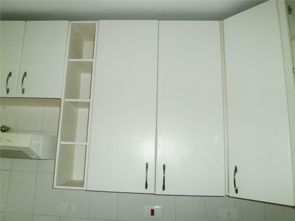 Apartamento à venda com 2 quartos, 64m² - Foto 25