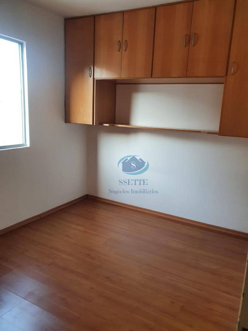 Apartamento à venda com 2 quartos, 60m² - Foto 3