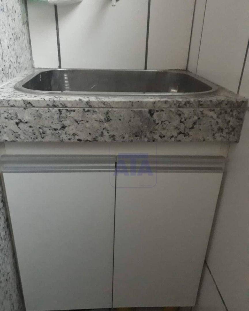 Apartamento à venda com 2 quartos, 65m² - Foto 9