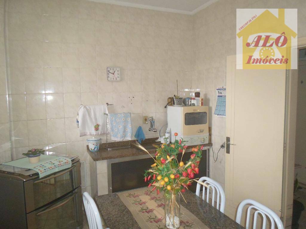 Apartamento à venda com 2 quartos, 105m² - Foto 5