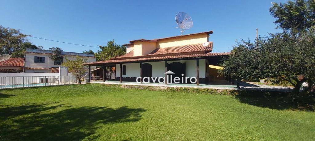 Casa à venda com 4 quartos, 190m² - Foto 1