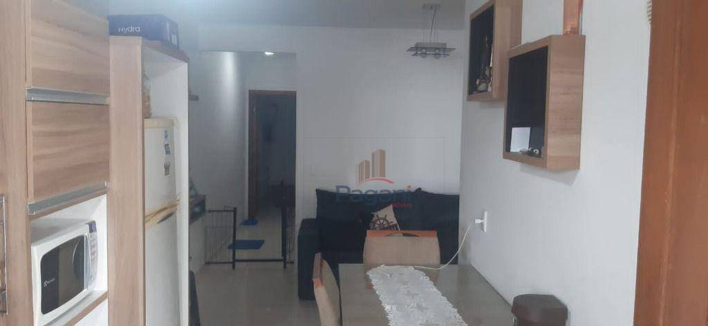 Casa, 2 quartos, 50 m² - Foto 1