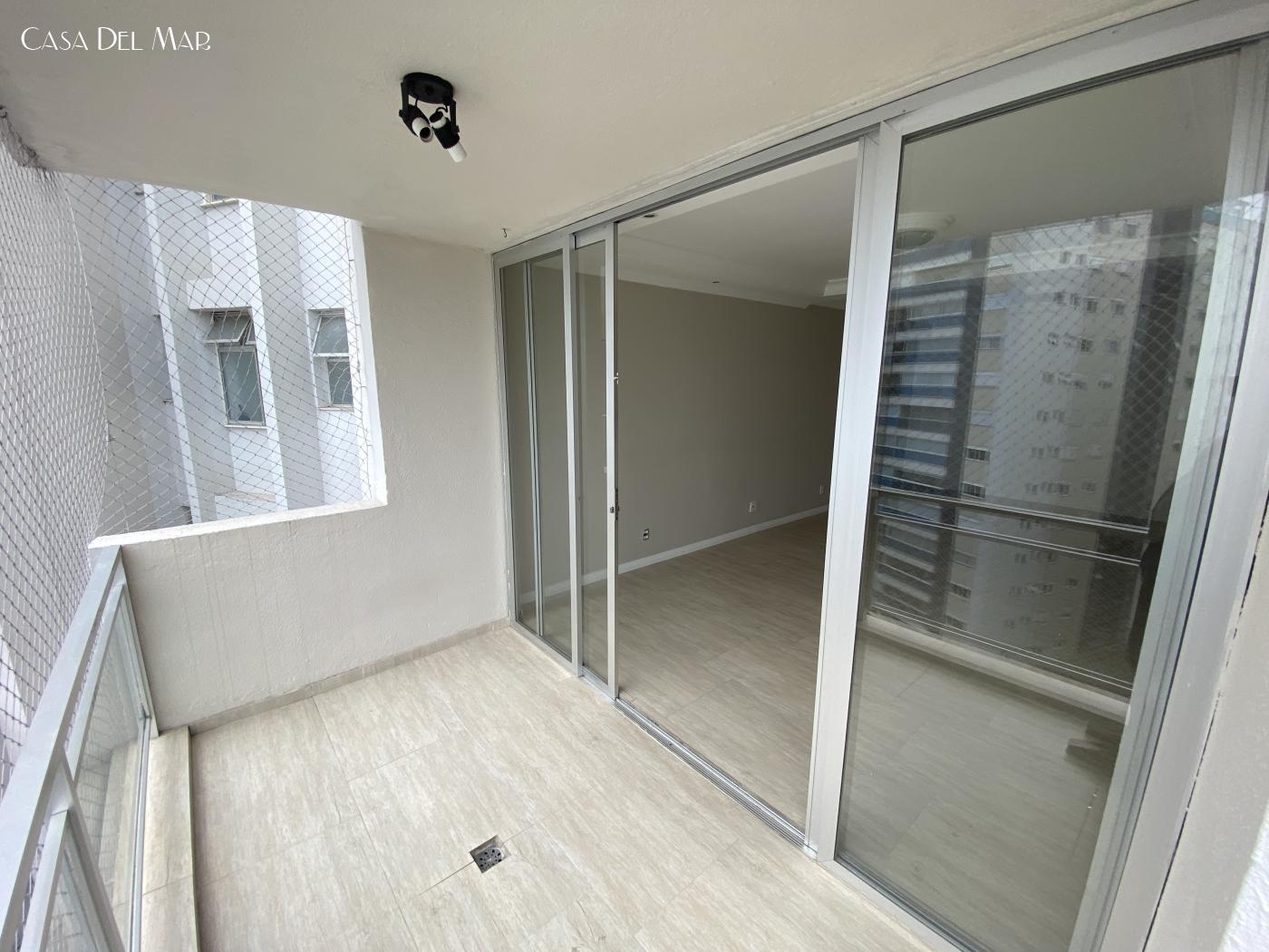 Apartamento à venda com 3 quartos, 101m² - Foto 8