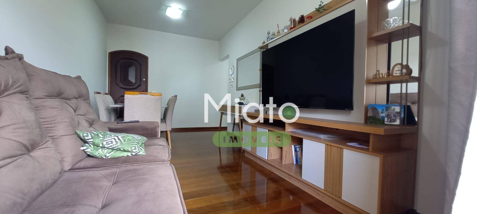 Apartamento à venda com 2 quartos, 77m² - Foto 19