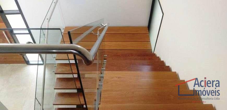 Casa para alugar com 4 quartos, 350m² - Foto 17