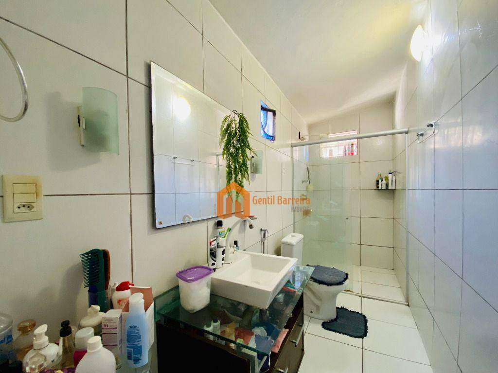 Casa à venda com 4 quartos, 194m² - Foto 18