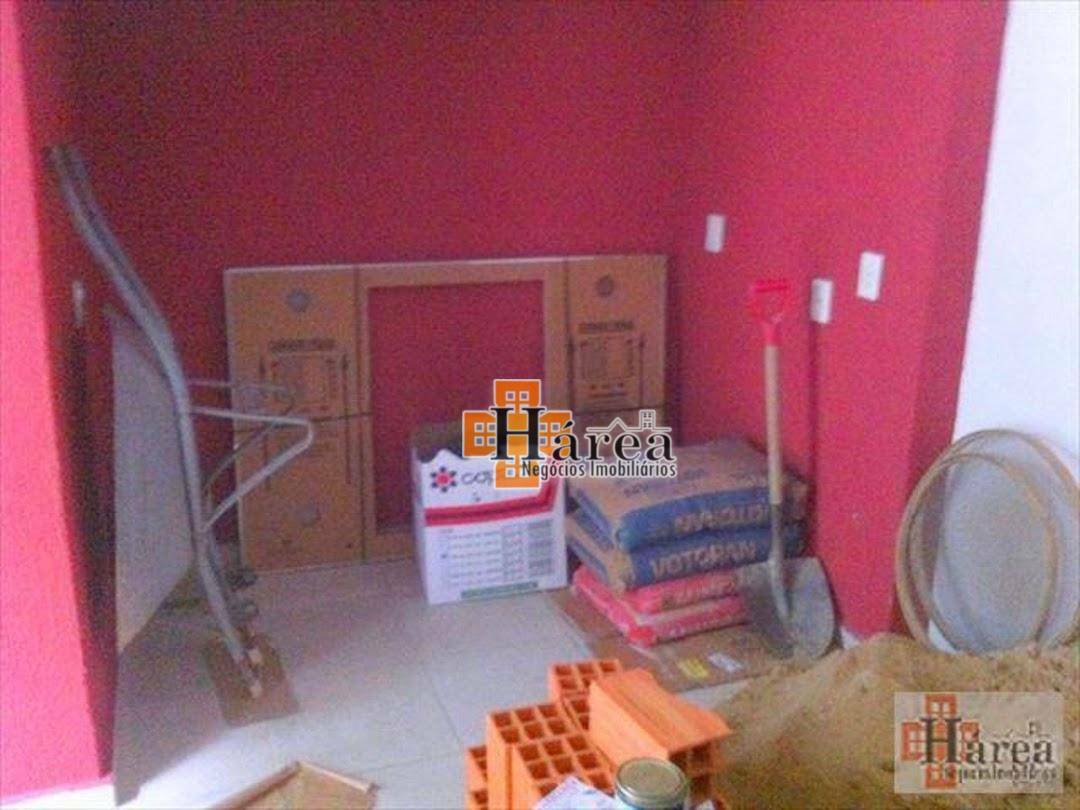 Casa à venda com 3 quartos, 125m² - Foto 3