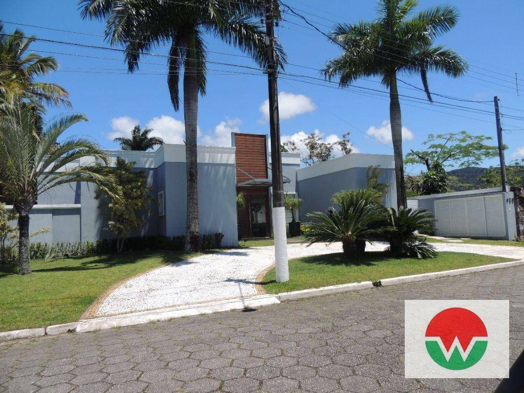 Casa de Condomínio à venda com 5 quartos, 600m² - Foto 1