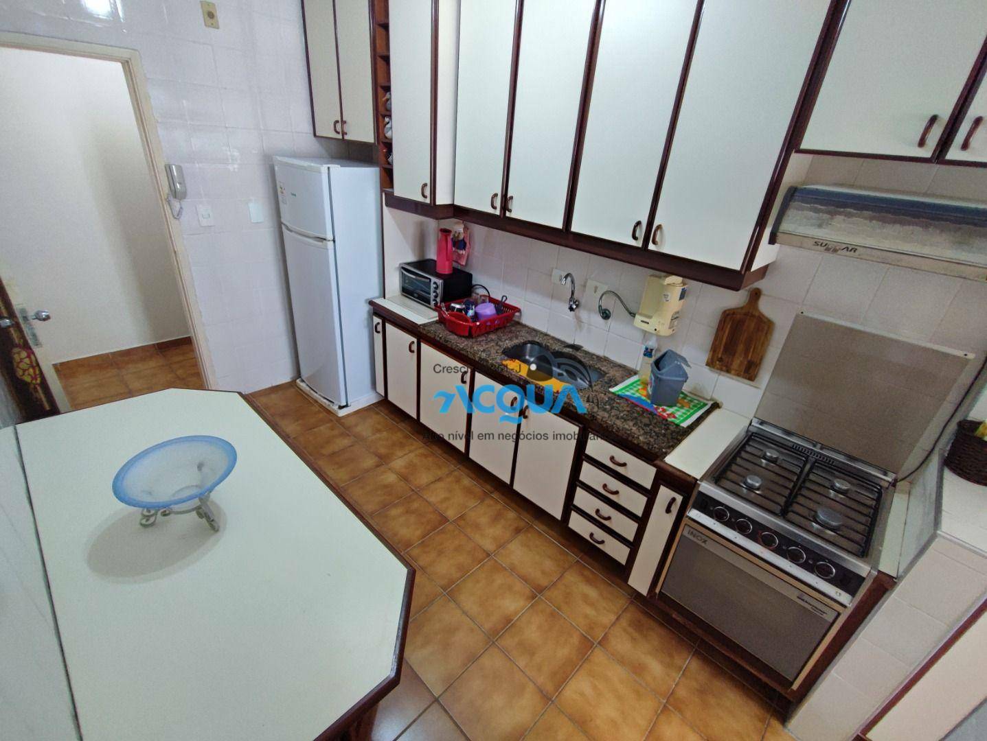 Apartamento à venda com 2 quartos, 60m² - Foto 3