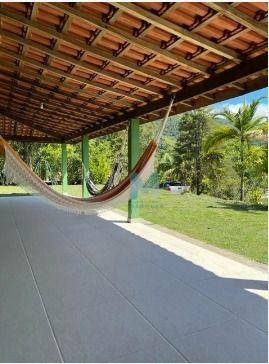 Chácara à venda com 4 quartos, 180m² - Foto 2