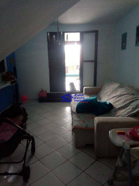 Sobrado à venda com 2 quartos, 140m² - Foto 2