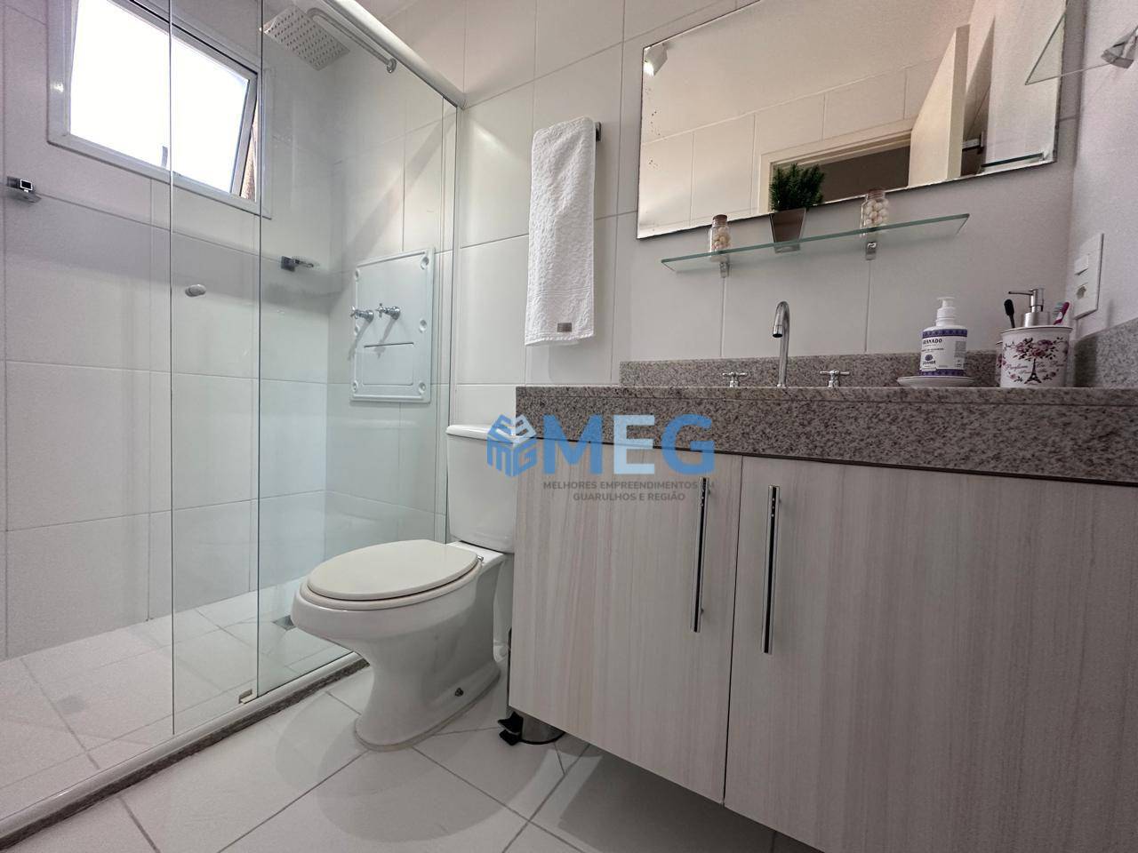 Apartamento à venda com 2 quartos, 78m² - Foto 27