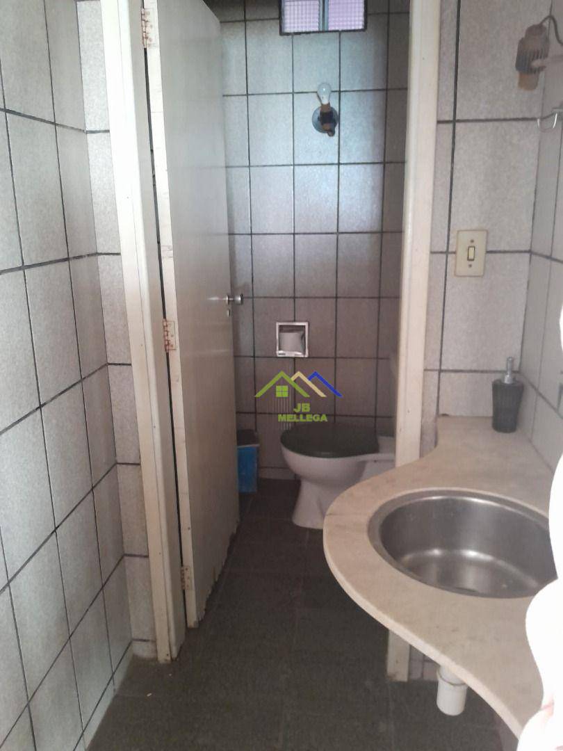 Sobrado à venda com 4 quartos, 396m² - Foto 46