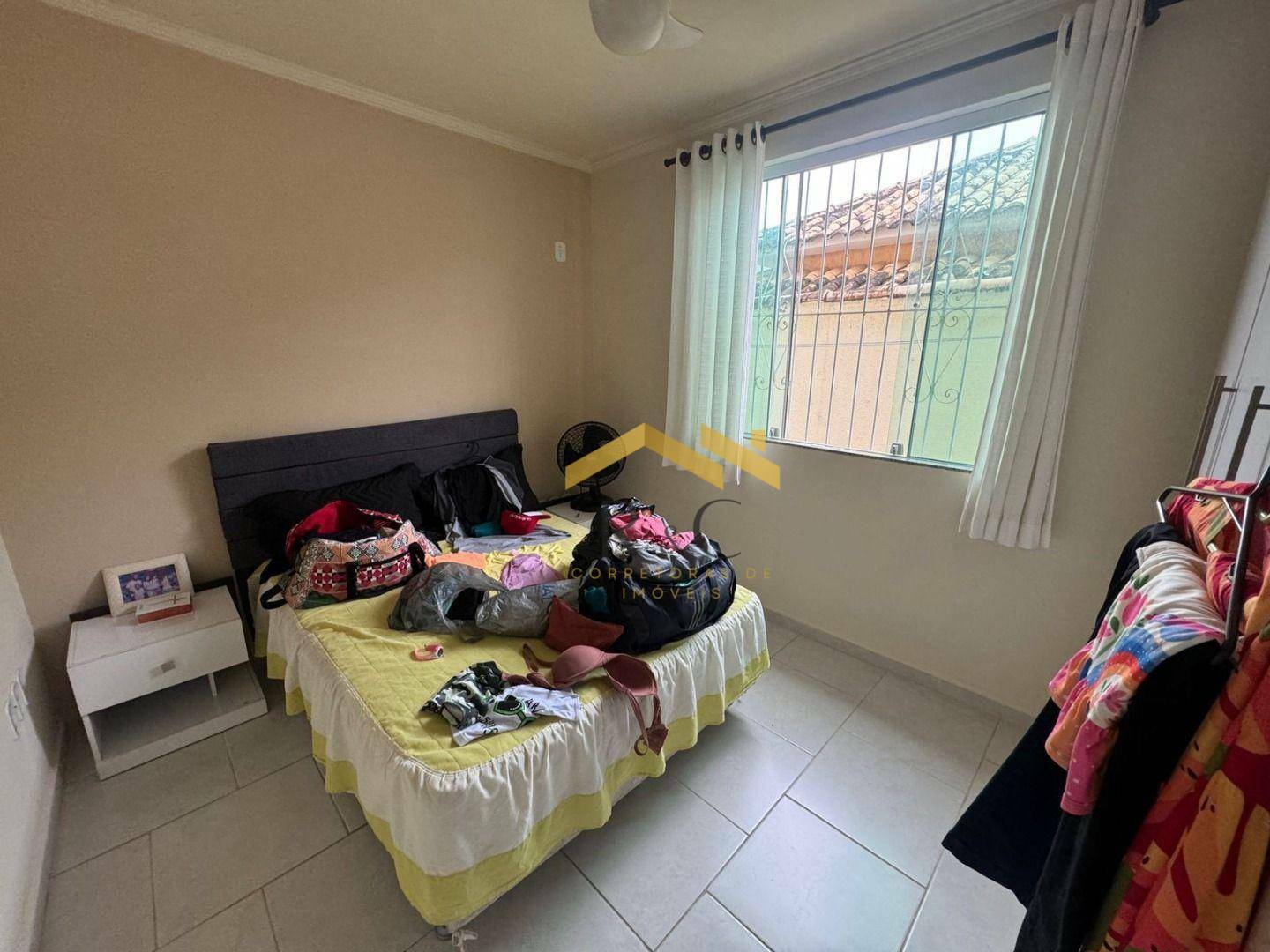 Casa à venda com 2 quartos, 65m² - Foto 12