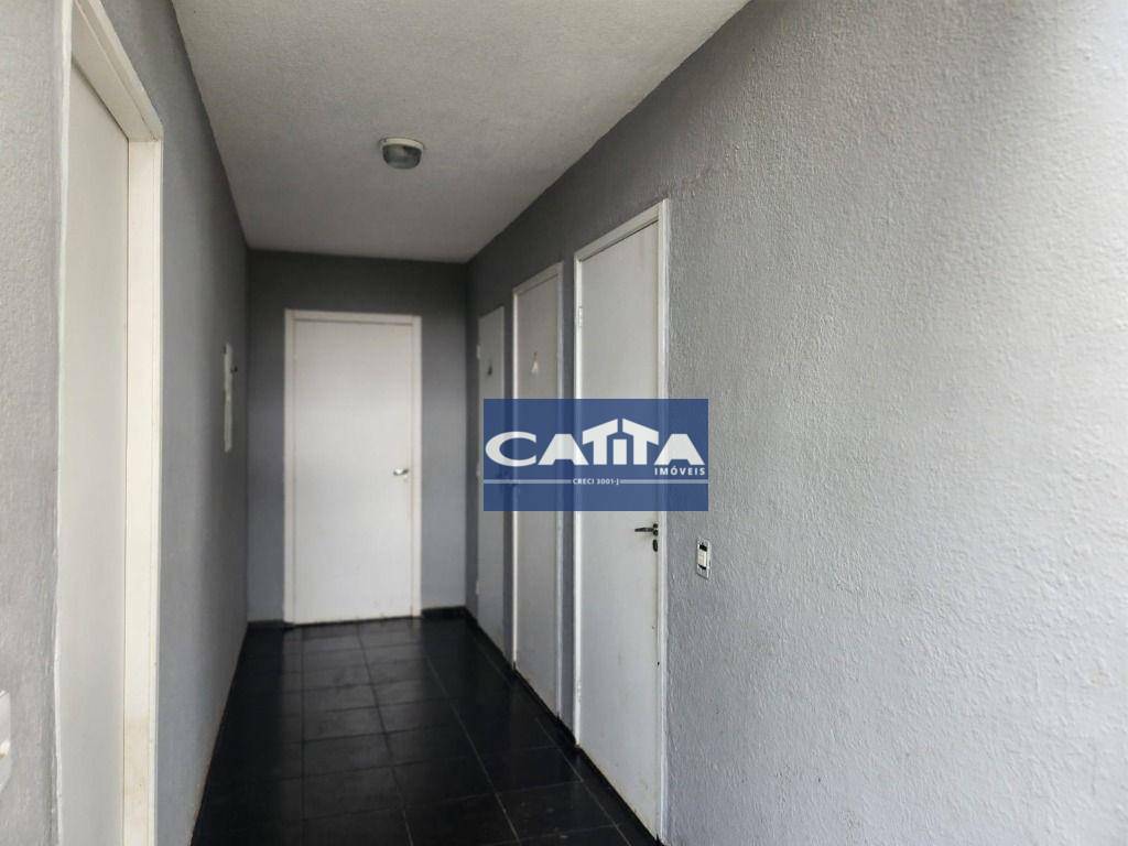 Apartamento à venda com 2 quartos, 45m² - Foto 15