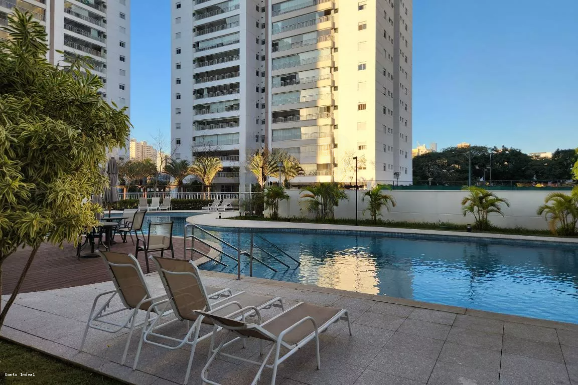 Apartamento para alugar com 3 quartos, 198m² - Foto 27