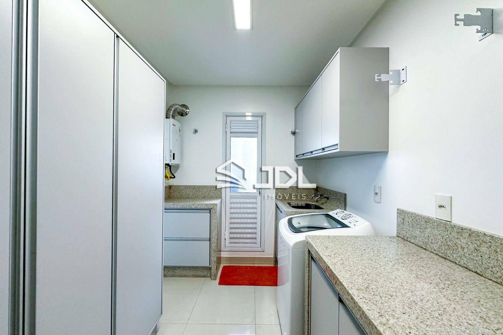 Apartamento à venda com 3 quartos, 176m² - Foto 15