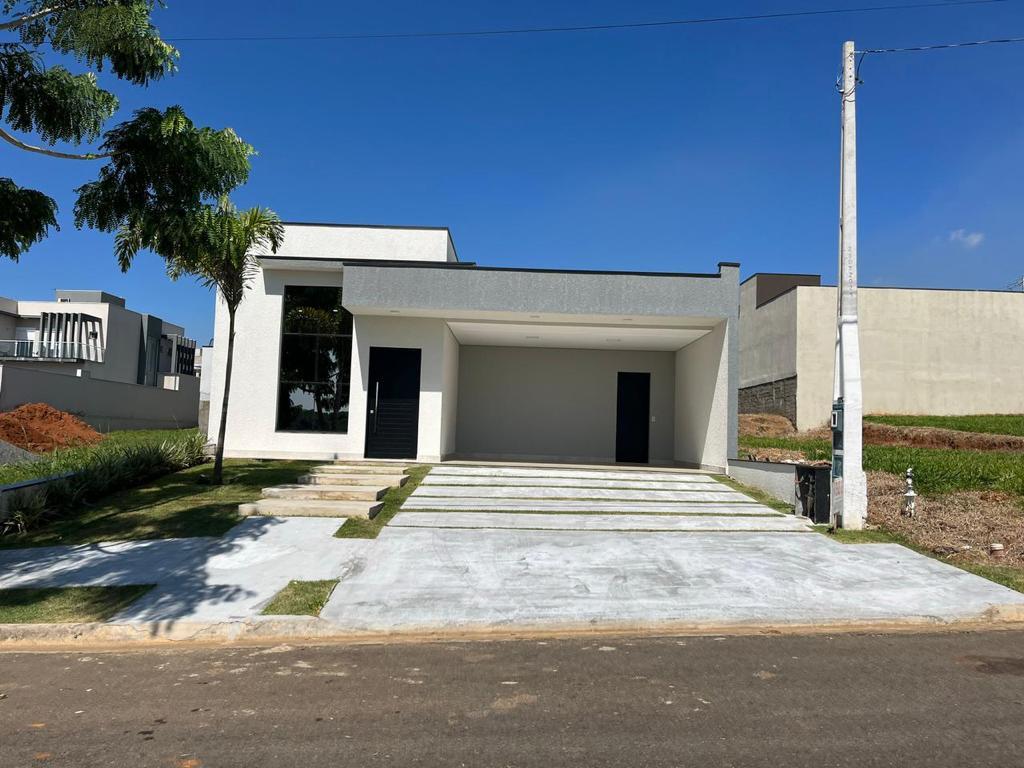 Casa de Condomínio à venda com 3 quartos, 200m² - Foto 2