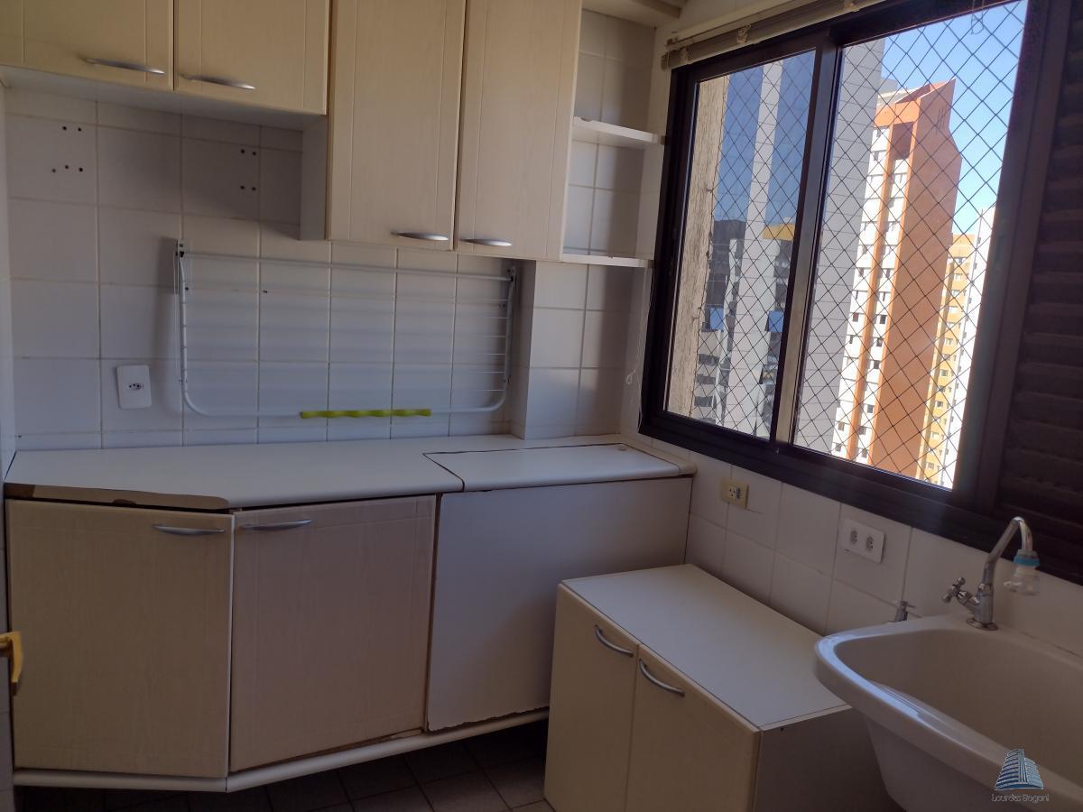 Apartamento à venda com 4 quartos, 111m² - Foto 24