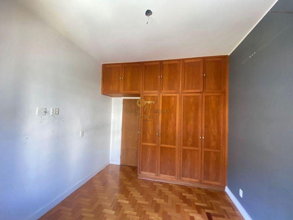 Apartamento à venda com 2 quartos, 70m² - Foto 9