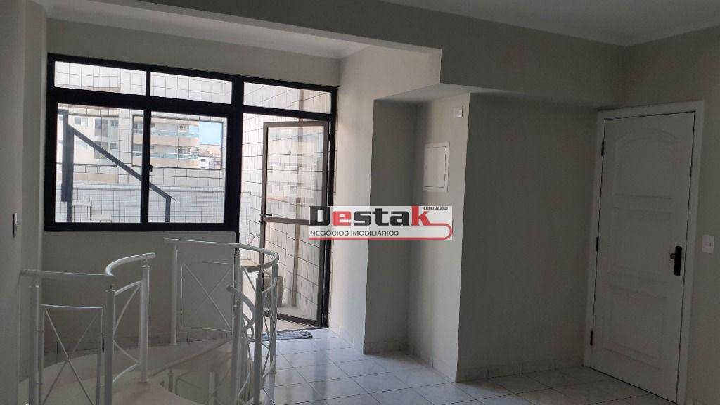 Apartamento à venda com 3 quartos, 180m² - Foto 35