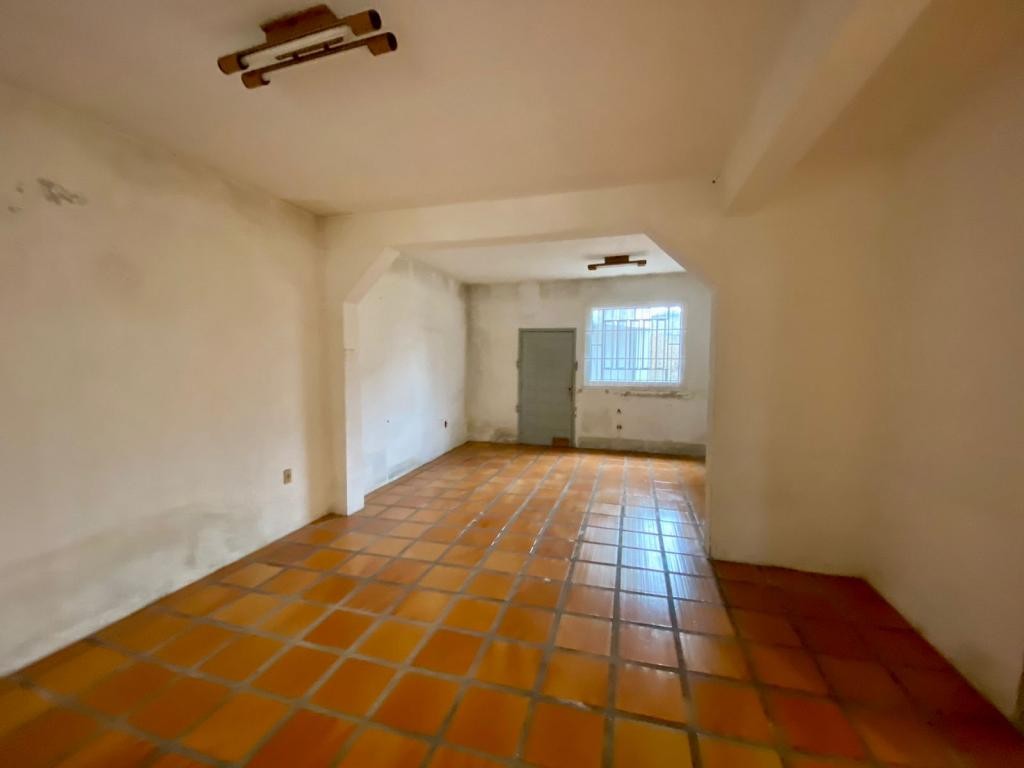 Casa à venda com 3 quartos, 391m² - Foto 15