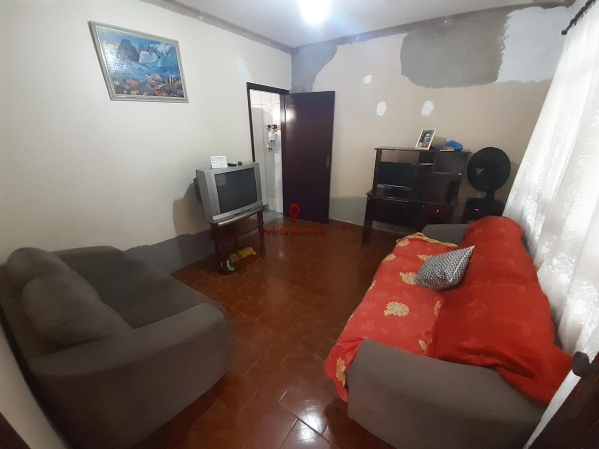 Casa à venda com 3 quartos, 125m² - Foto 2