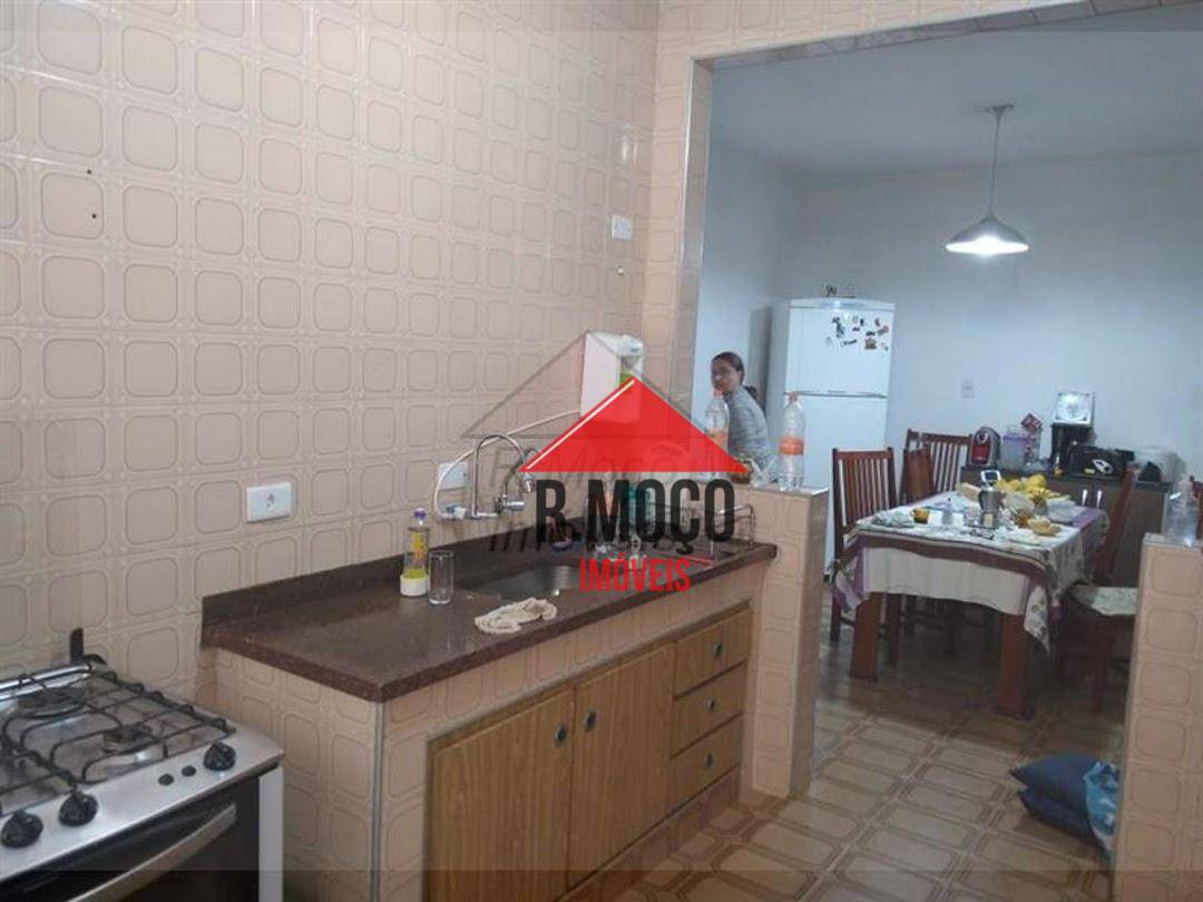 Casa à venda com 3 quartos, 300m² - Foto 23