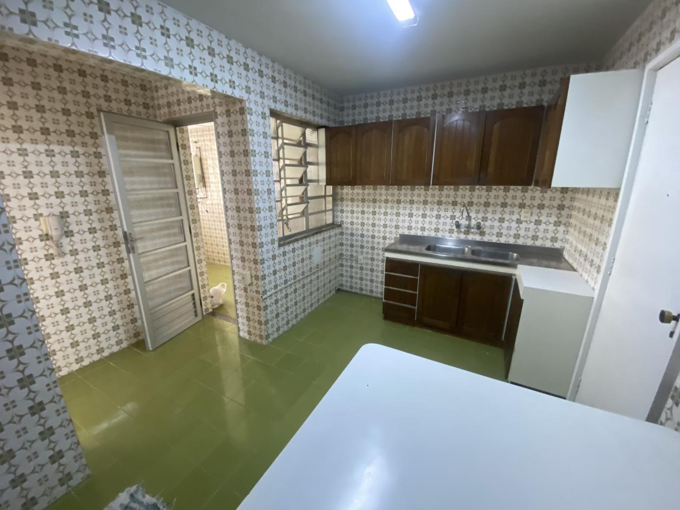 Apartamento à venda com 3 quartos, 111m² - Foto 30