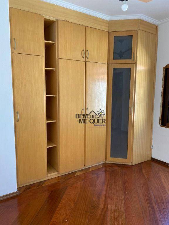 Casa à venda com 3 quartos, 380m² - Foto 20