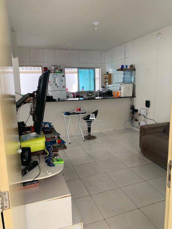 Casa à venda com 3 quartos, 112m² - Foto 6