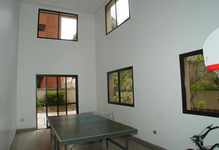 Apartamento à venda com 4 quartos, 250m² - Foto 2