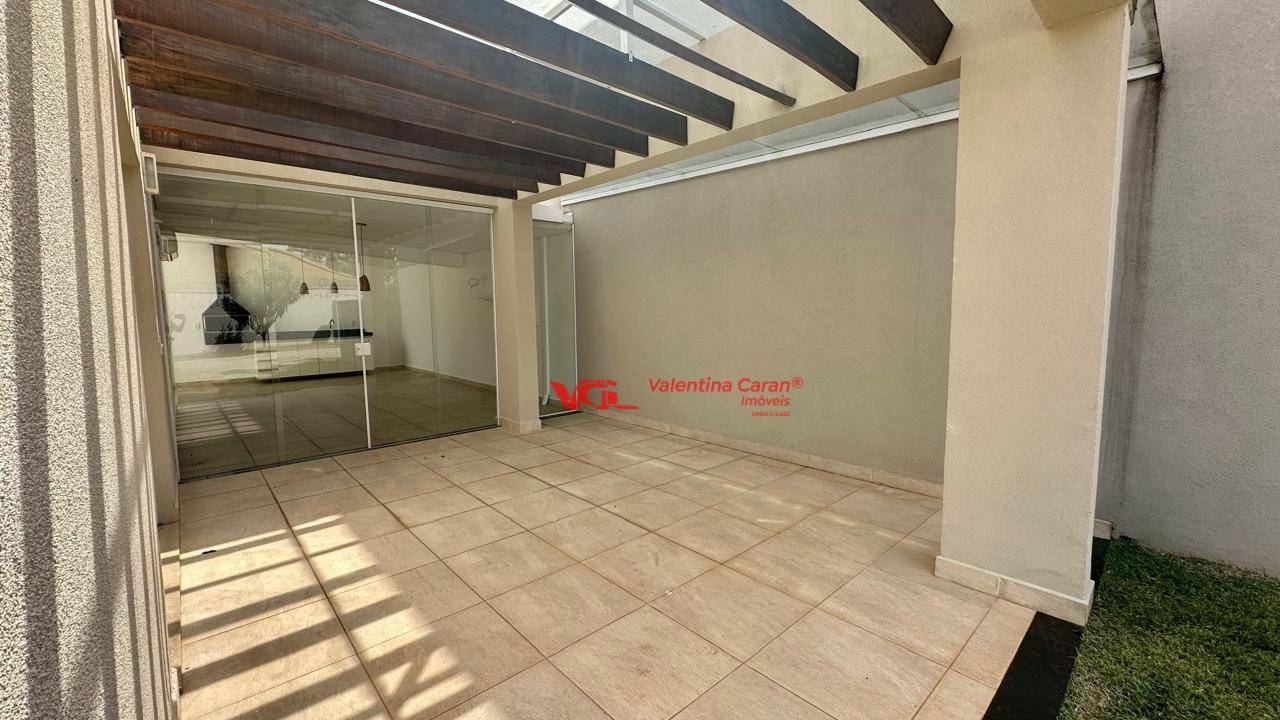 Sobrado à venda e aluguel com 3 quartos, 187m² - Foto 3