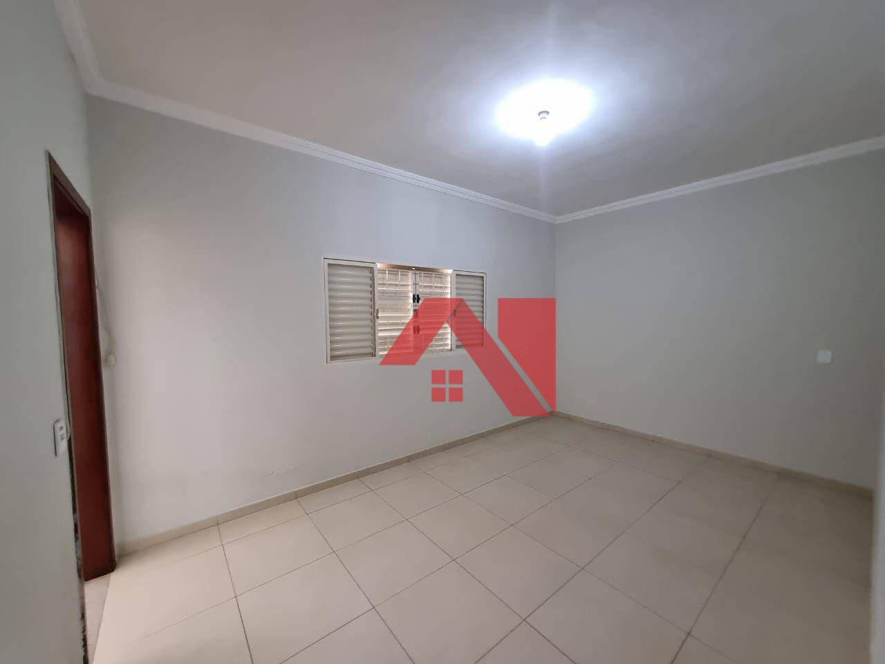 Casa à venda com 3 quartos, 183m² - Foto 8