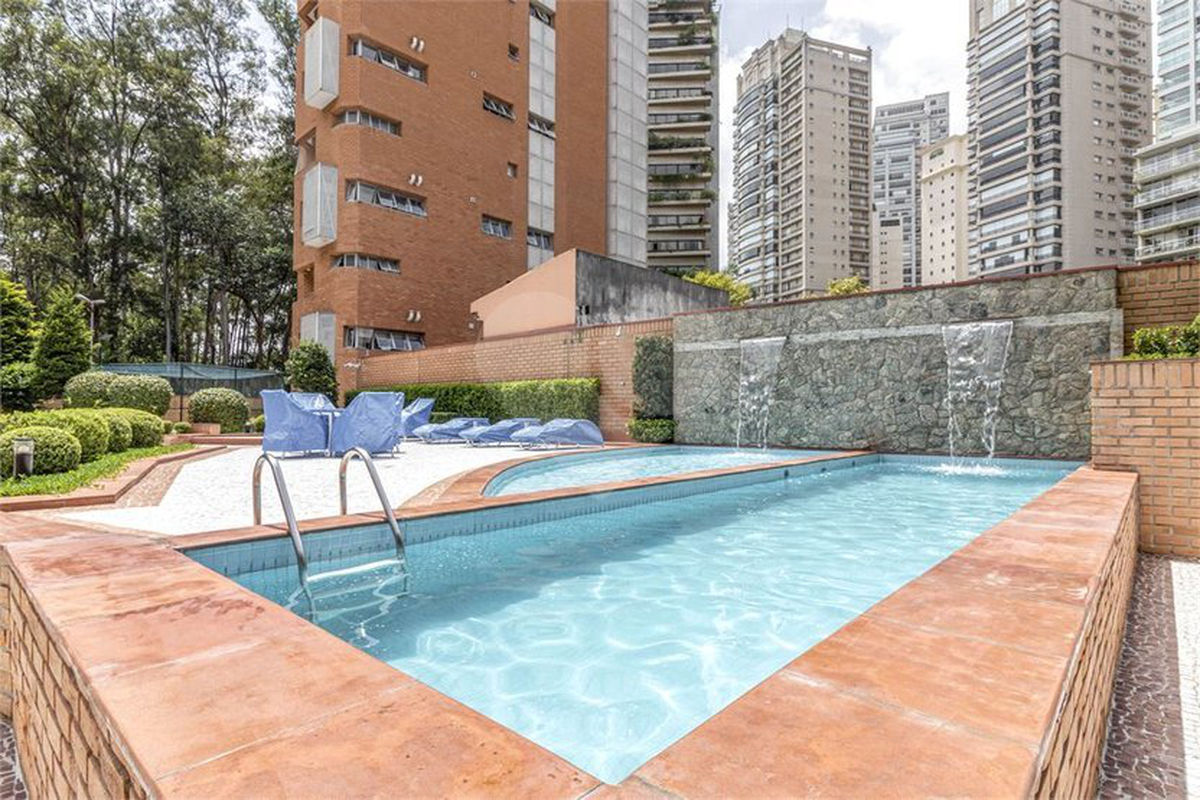 Apartamento à venda com 4 quartos, 365m² - Foto 3