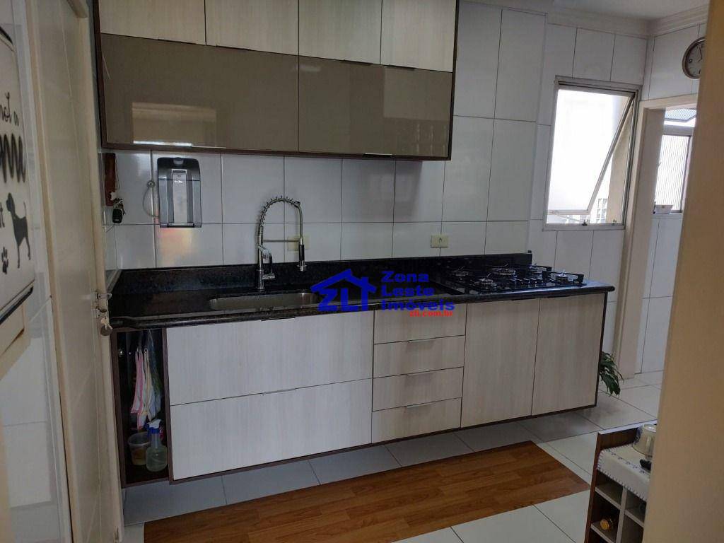 Apartamento à venda com 3 quartos, 82m² - Foto 3