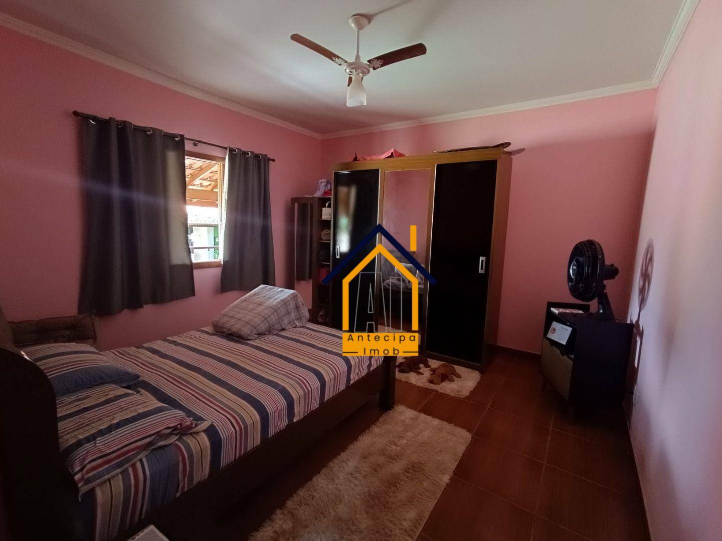 Chácara à venda com 3 quartos, 300m² - Foto 13