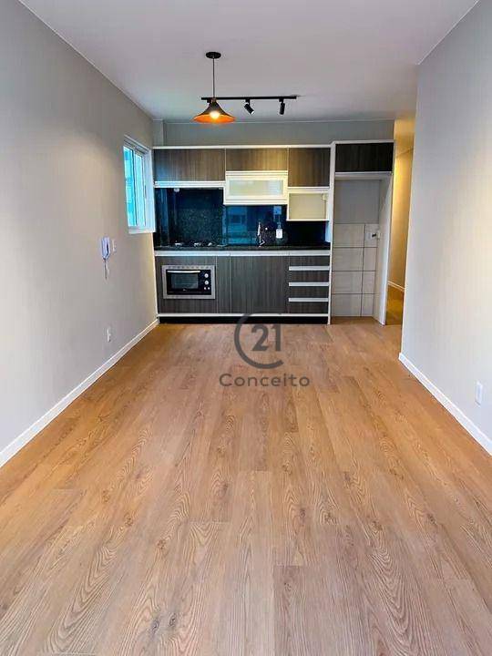 Apartamento à venda com 3 quartos, 72m² - Foto 2