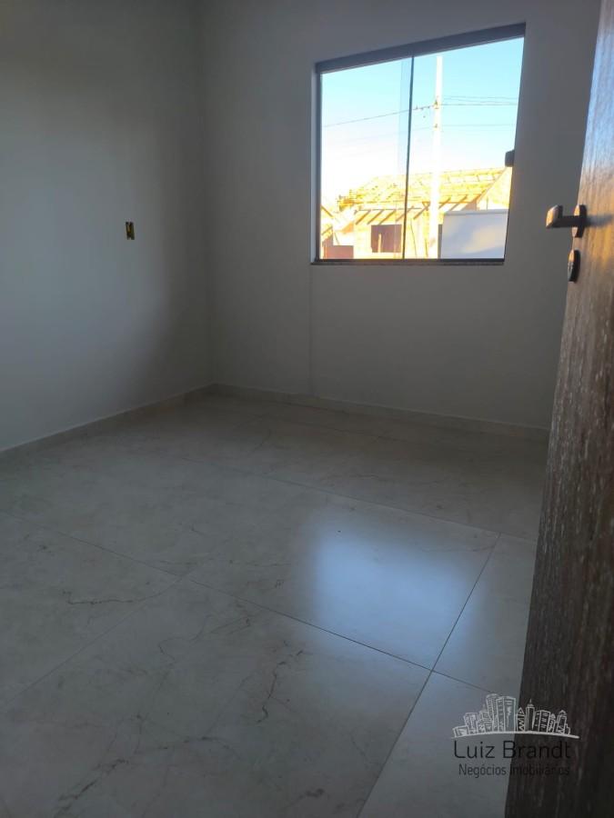 Casa à venda com 2 quartos, 54m² - Foto 7