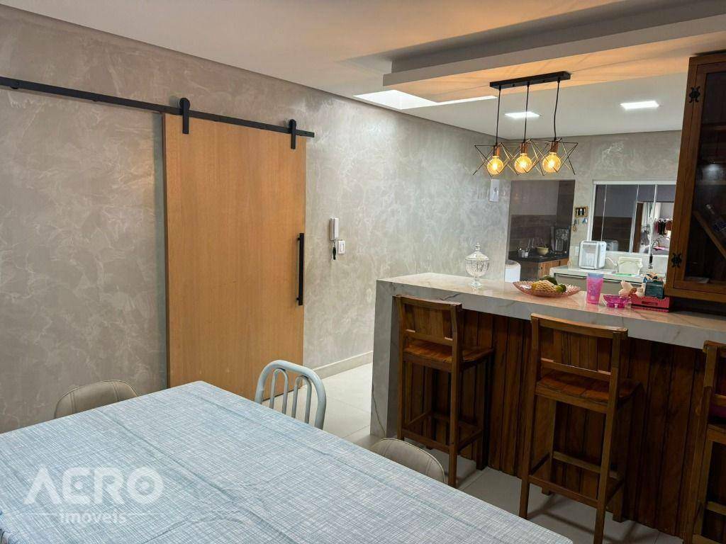 Casa à venda com 2 quartos, 200m² - Foto 20