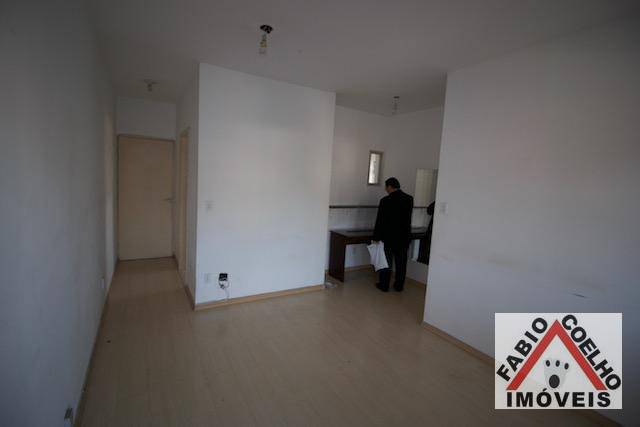 Apartamento à venda com 2 quartos, 57m² - Foto 21