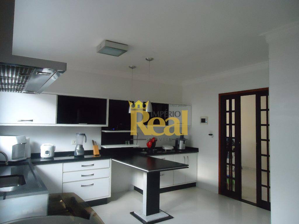 Casa à venda com 5 quartos, 360M2 - Foto 1