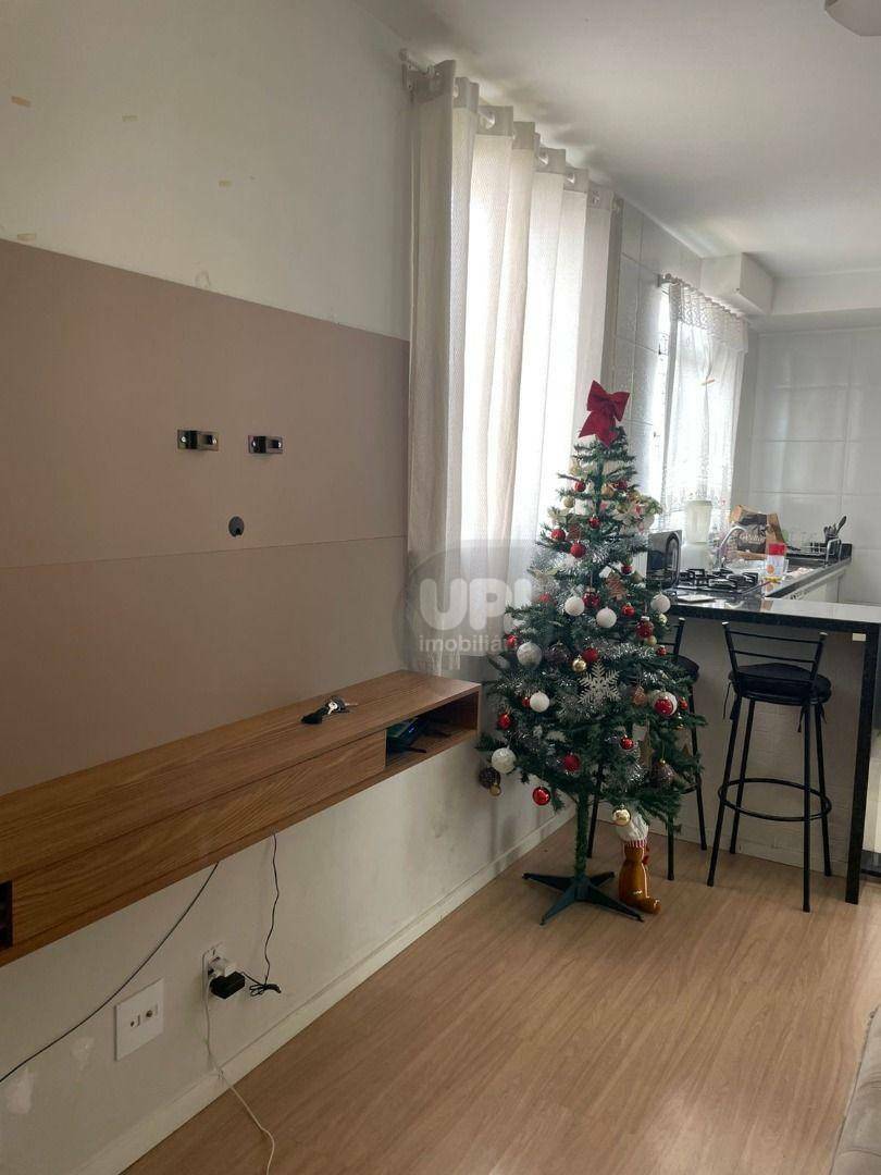 Apartamento à venda com 2 quartos, 44m² - Foto 1