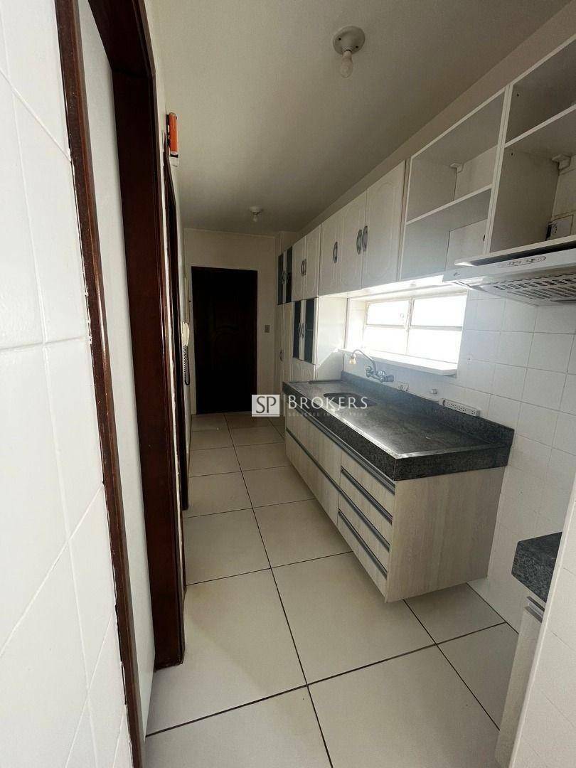 Apartamento à venda com 3 quartos, 110m² - Foto 12