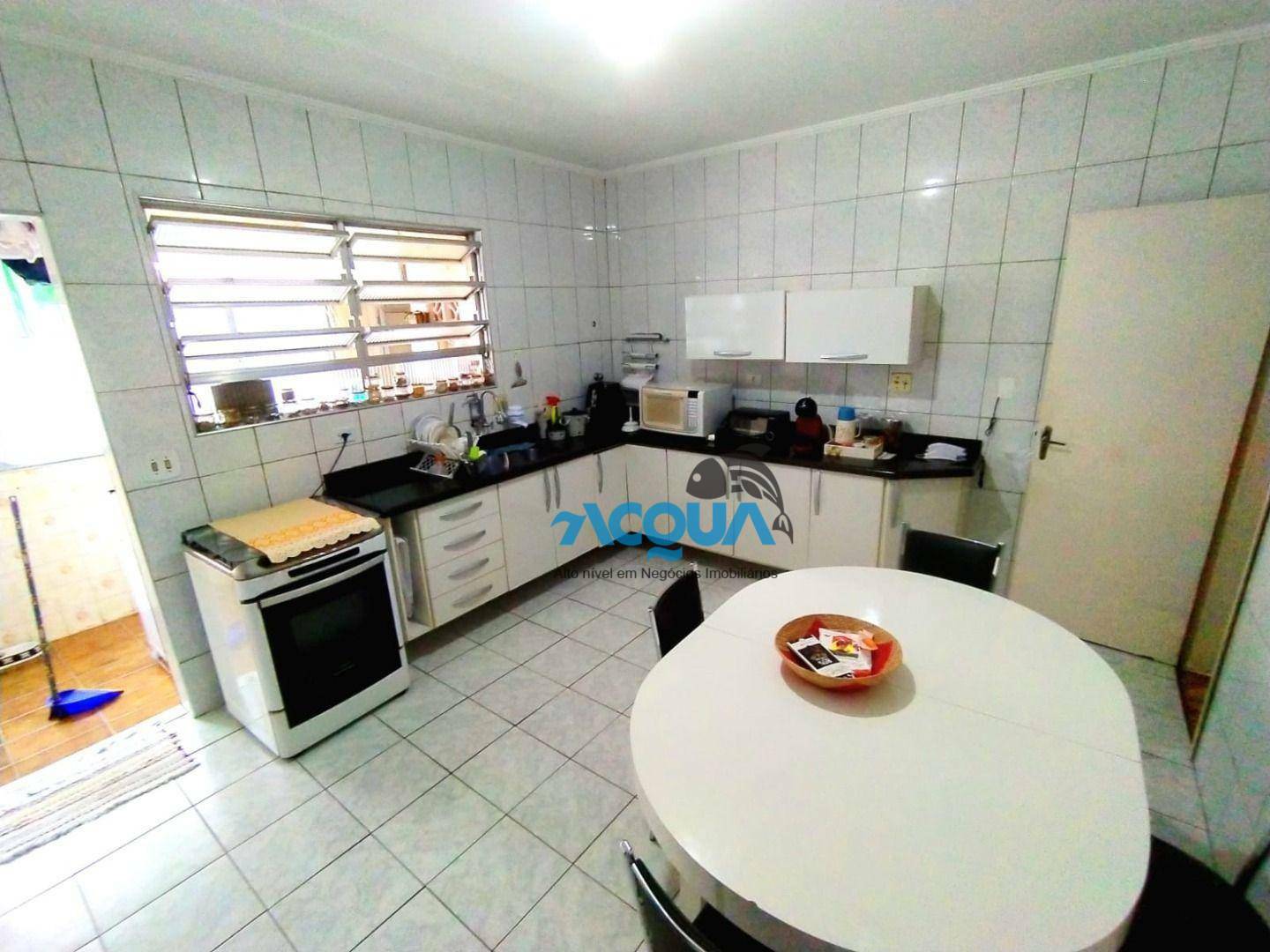 Apartamento à venda com 2 quartos, 127m² - Foto 3