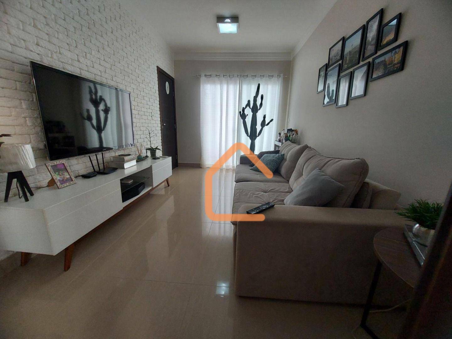 Apartamento à venda com 3 quartos, 109m² - Foto 1