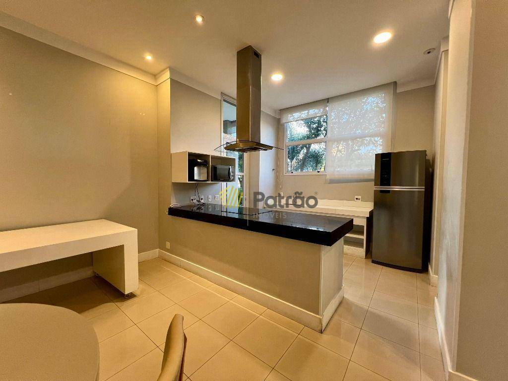 Apartamento à venda com 3 quartos, 242m² - Foto 53