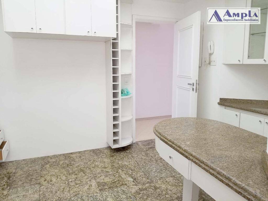 Apartamento para alugar com 3 quartos, 100m² - Foto 18