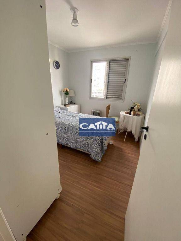 Apartamento à venda com 2 quartos, 60m² - Foto 13